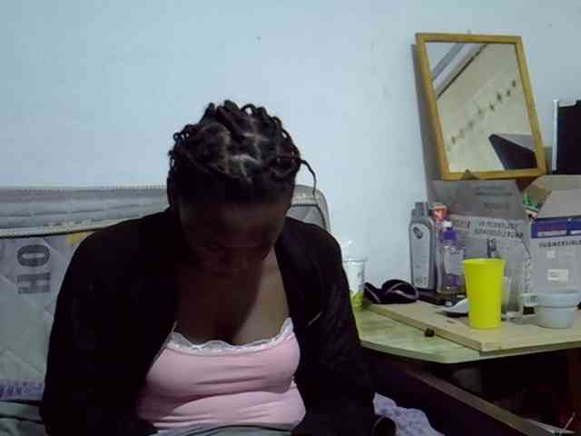 Sexybeiby1 webcam