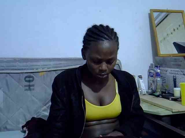 Sexybeiby1 webcam