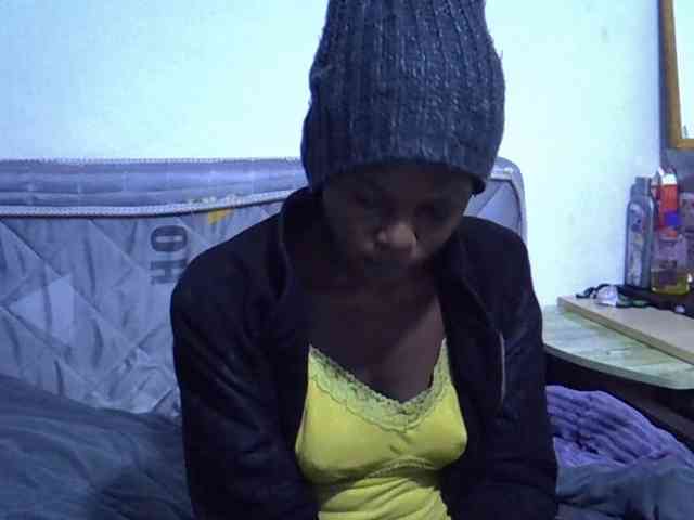 Sexybeiby1 webcam
