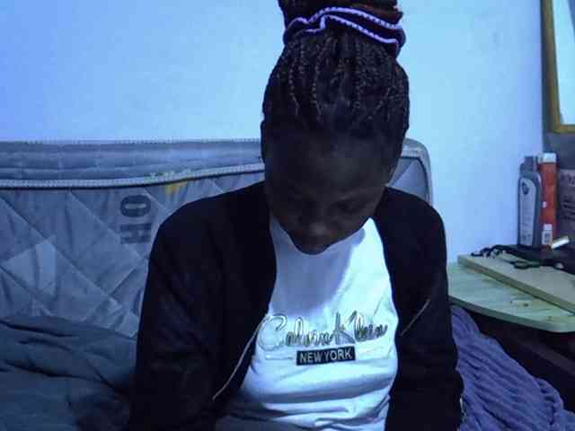 Sexybeiby1 webcam
