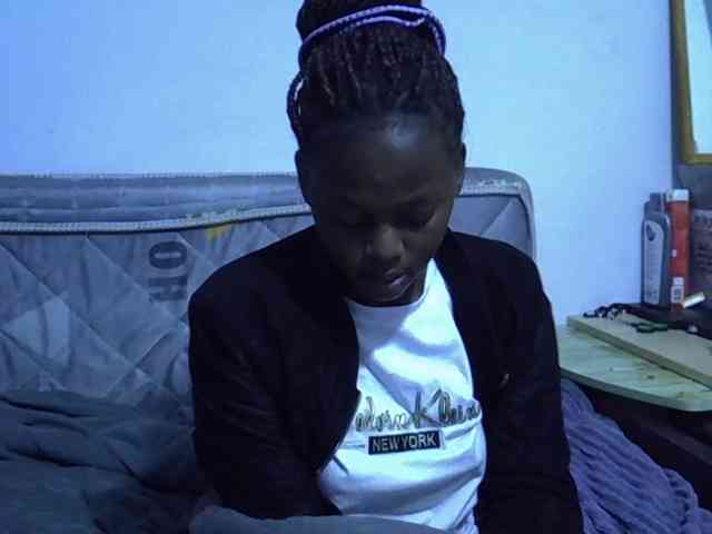 Sexybeiby1 webcam