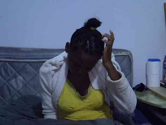 Sexybeiby1 webcam