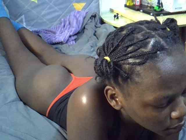 Sexybeiby1 webcam