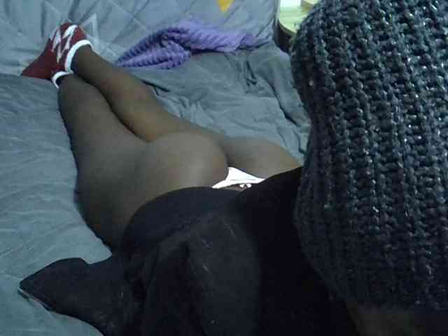 Sexybeiby1 webcam