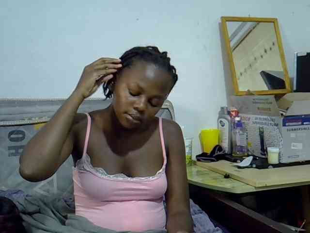 Sexybeiby1 webcam