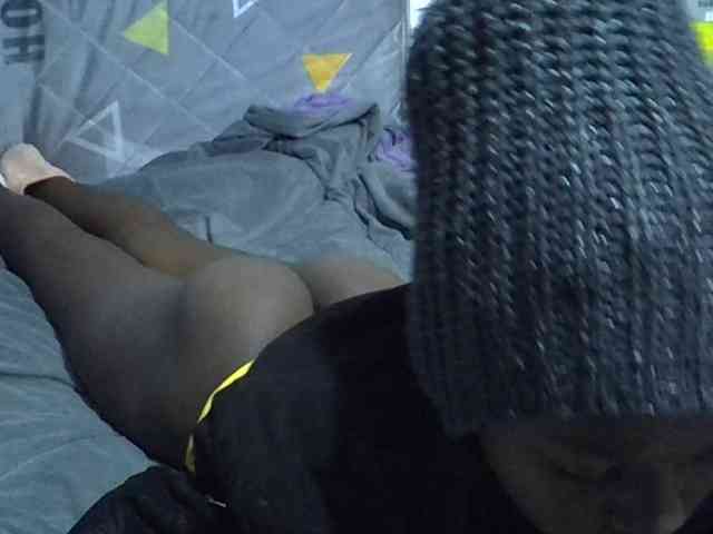 Sexybeiby1 webcam