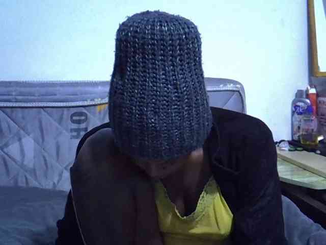 Sexybeiby1 webcam