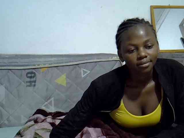 Sexybeiby1 webcam