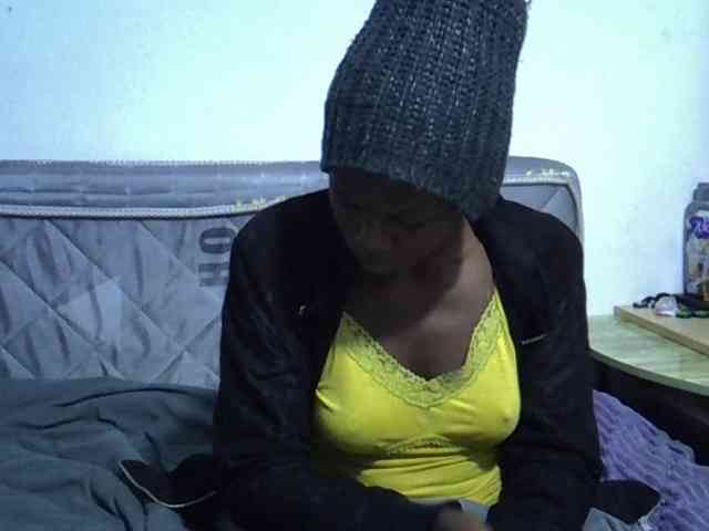 Sexybeiby1 webcam