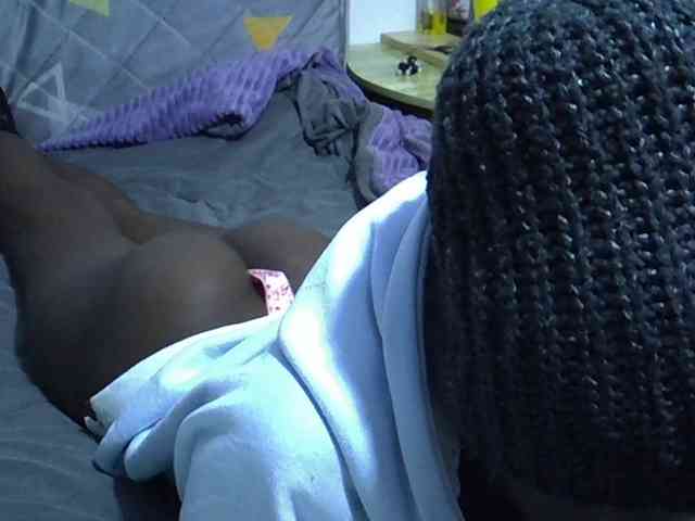 Sexybeiby1 webcam