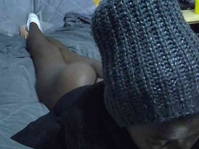 Sexybeiby1 webcam