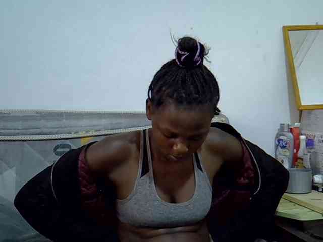 Sexybeiby1 webcam