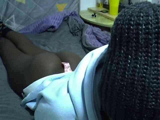 Sexybeiby1 webcam