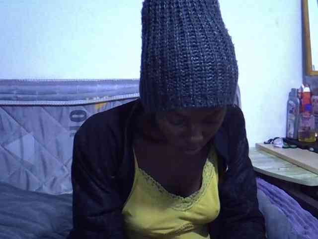 Sexybeiby1 webcam
