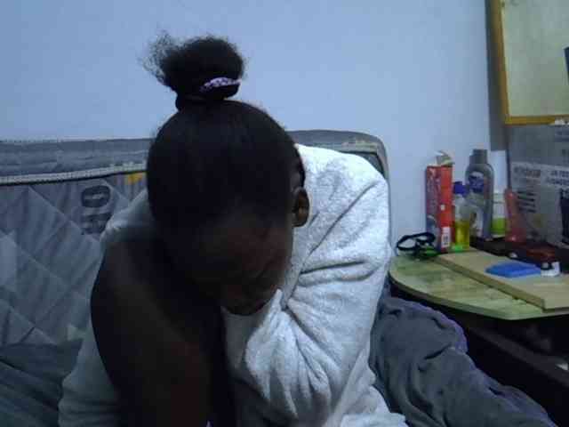 Sexybeiby1 webcam