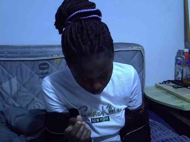 Sexybeiby1 webcam