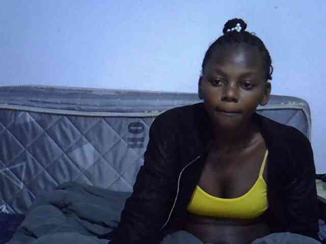 Sexybeiby1 webcam
