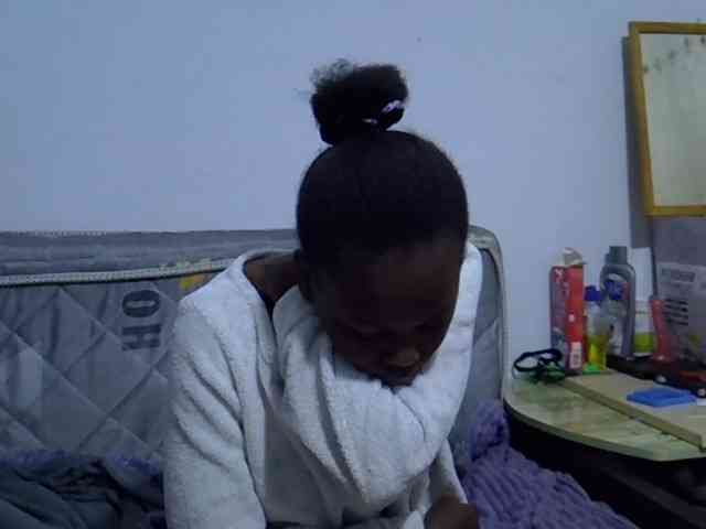 Sexybeiby1 webcam