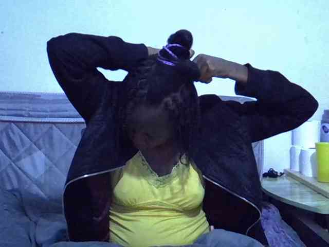 Sexybeiby1 webcam