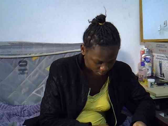 Sexybeiby1 webcam