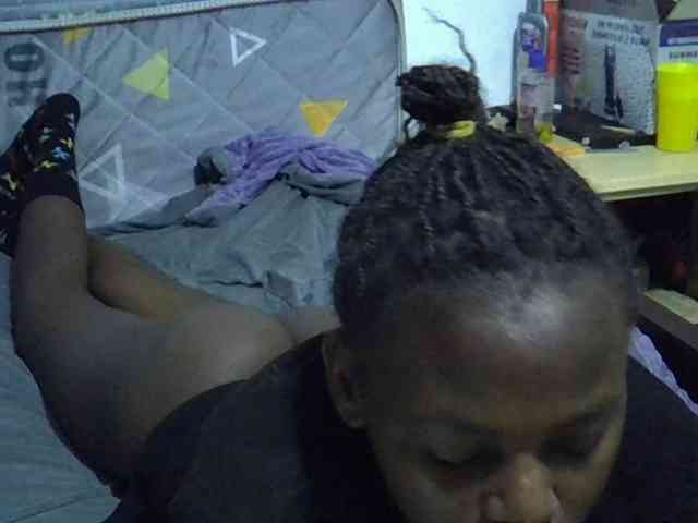 Sexybeiby1 webcam