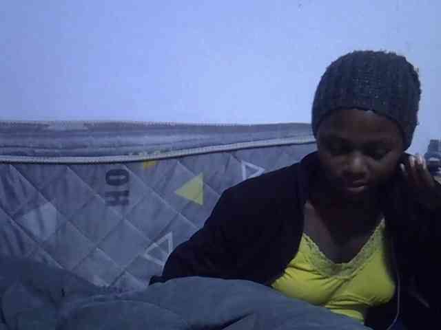 Sexybeiby1 webcam