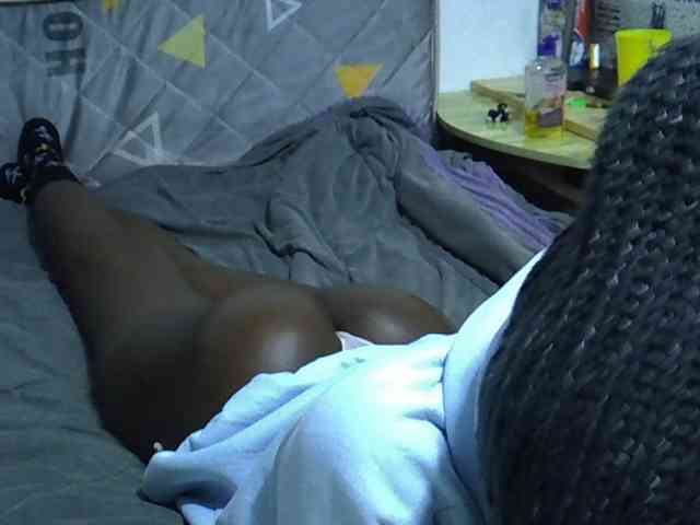 Sexybeiby1 webcam