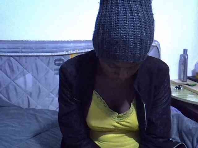 Sexybeiby1 webcam