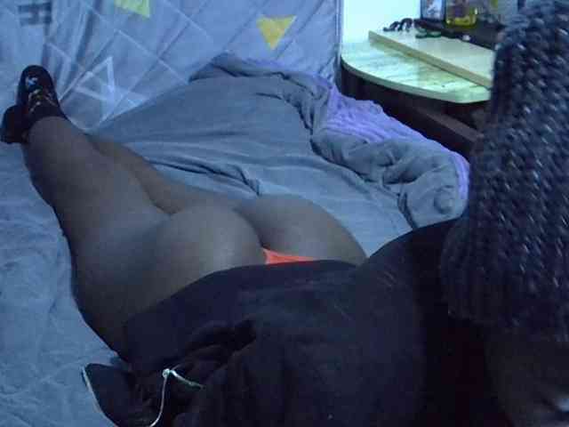 Sexybeiby1 webcam