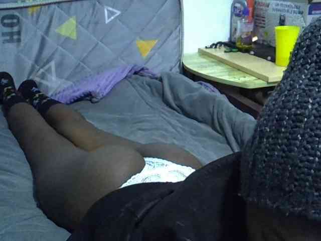 Sexybeiby1 webcam