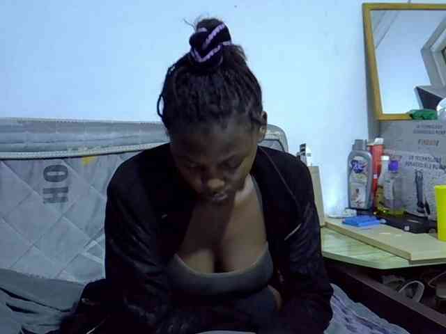 Sexybeiby1 webcam