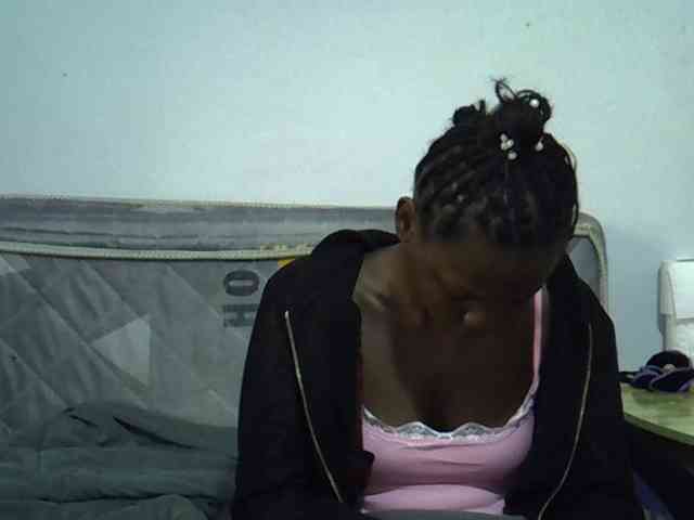 Sexybeiby1 webcam