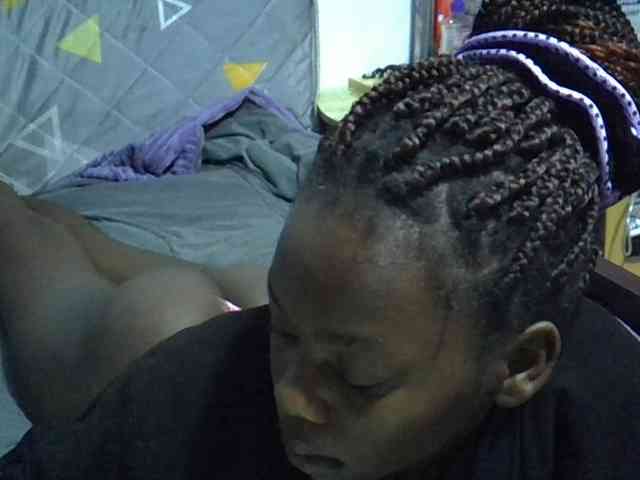 Sexybeiby1 webcam