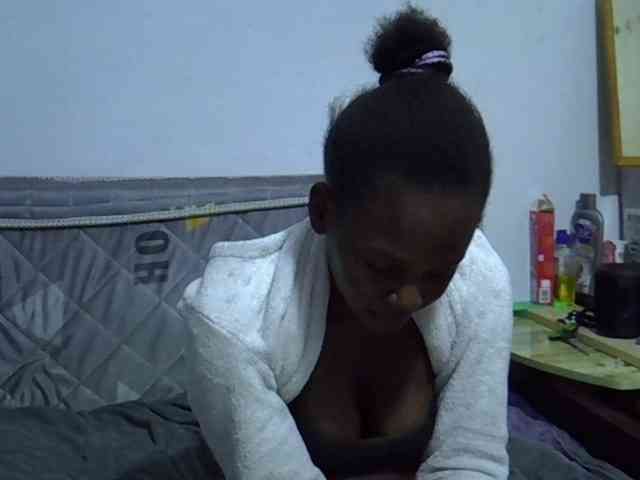 Sexybeiby1 webcam