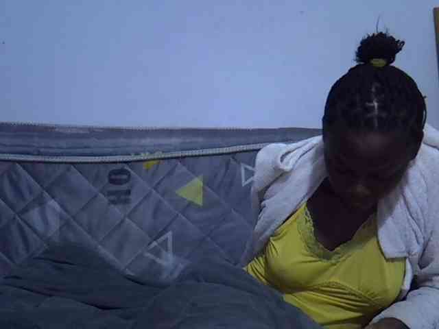 Sexybeiby1 webcam