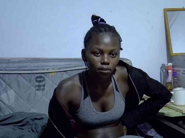 Sexybeiby1 webcam