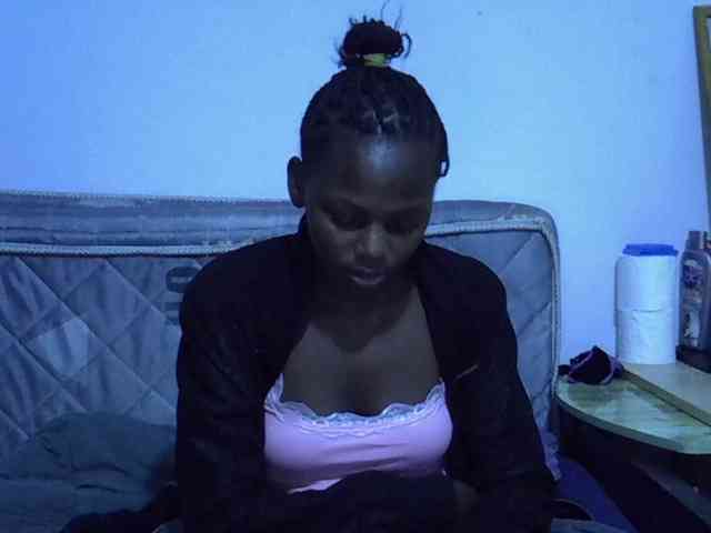 Sexybeiby1 webcam
