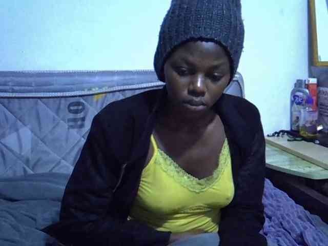 Sexybeiby1 webcam