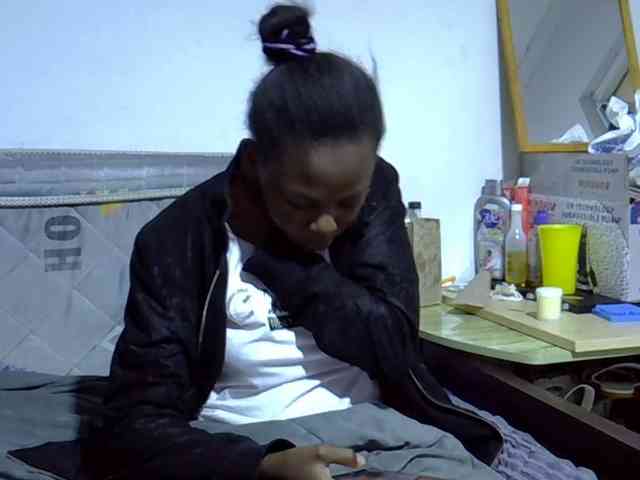 Sexybeiby1 webcam