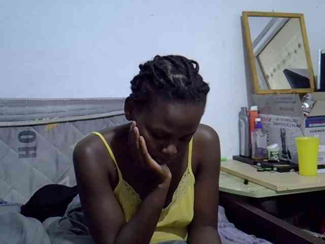 Sexybeiby1 webcam