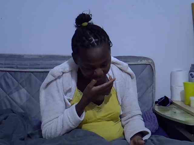 Sexybeiby1 webcam