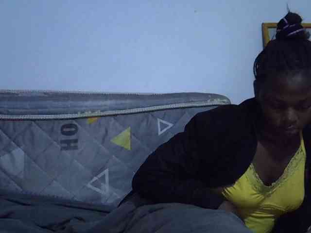Sexybeiby1 webcam