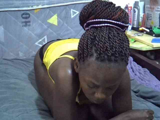 Sexybeiby1 webcam
