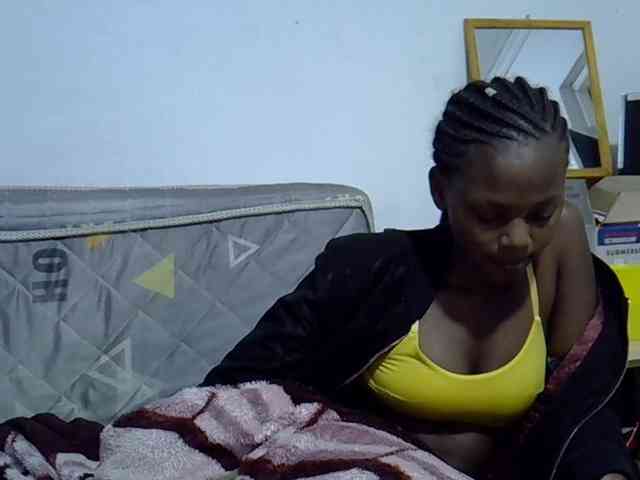 Sexybeiby1 webcam