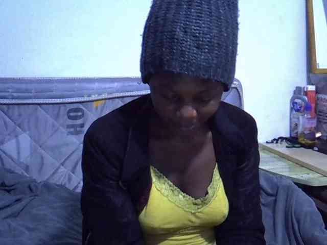 Sexybeiby1 webcam