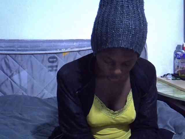 Sexybeiby1 webcam