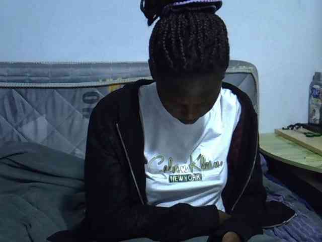 Sexybeiby1 webcam