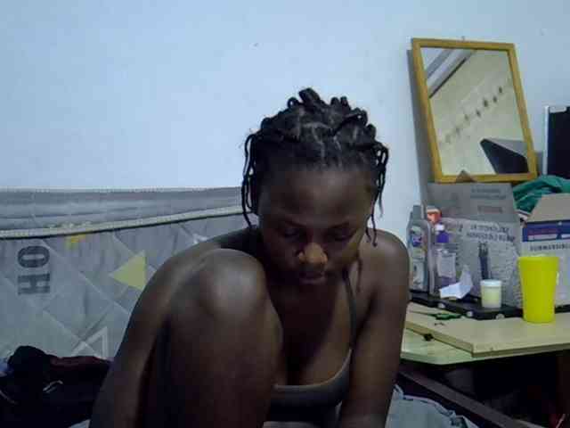 Sexybeiby1 webcam