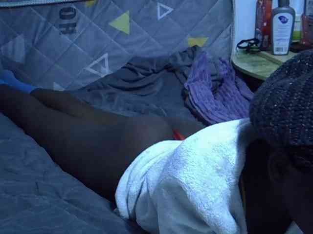 Sexybeiby1 webcam