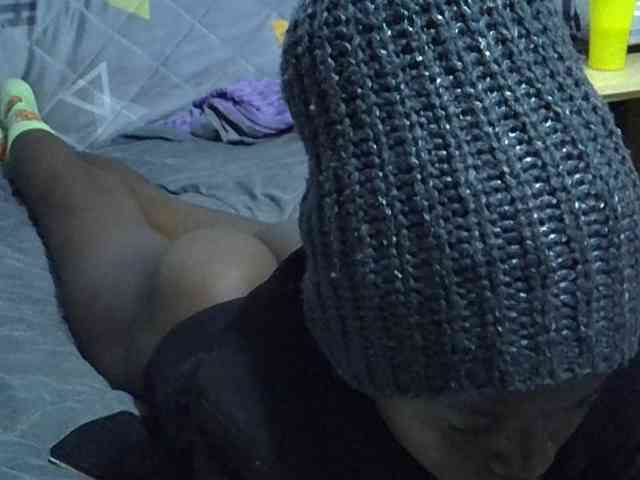 Sexybeiby1 webcam
